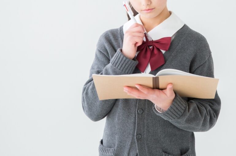 女子学生